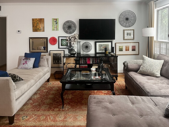 Photo - 700 Westmount Dr Unit #107