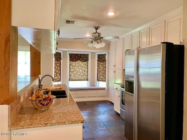 Photo - 104 Woodrich Ln