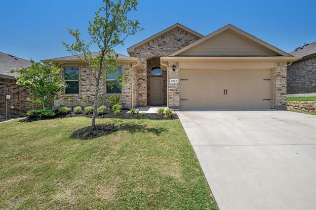 Building Photo - 9233 Herringbone Dr