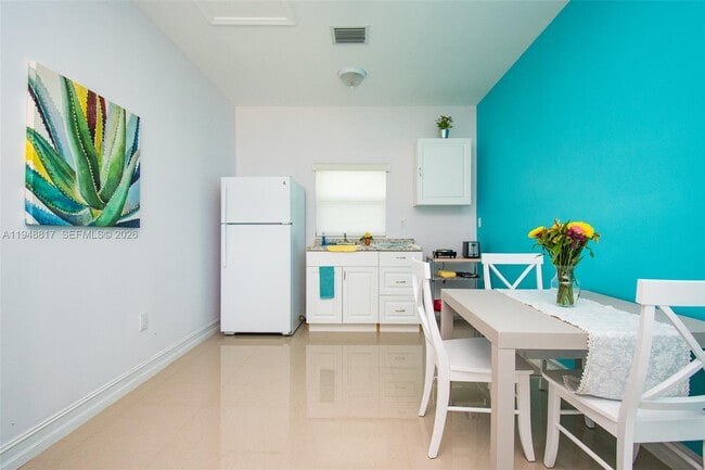 Photo - 4680 SW 35th Ave