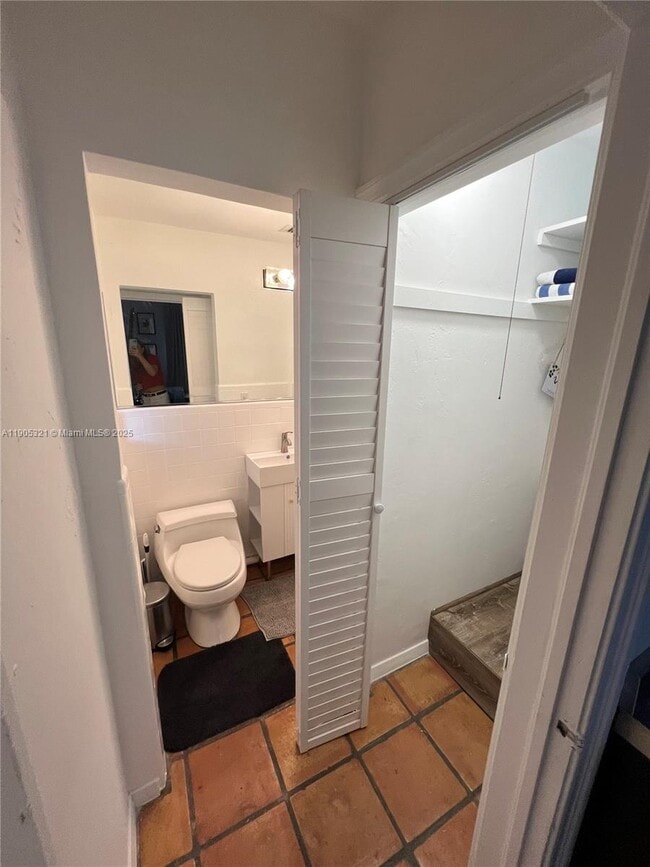 Photo - 312 NE 16th Terrace Unit F