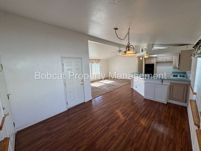 Photo - 1129 Gambrel Dr