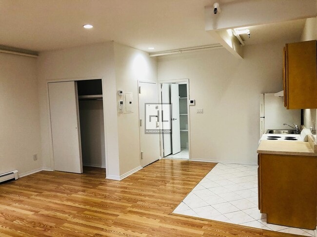 Photo - LEXINGTON AVENUE Unit 5B