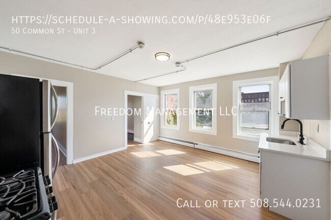 Photo - 50 1/2 Common St Unit 5
