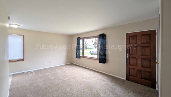 Photo - 302 St Jude Ave