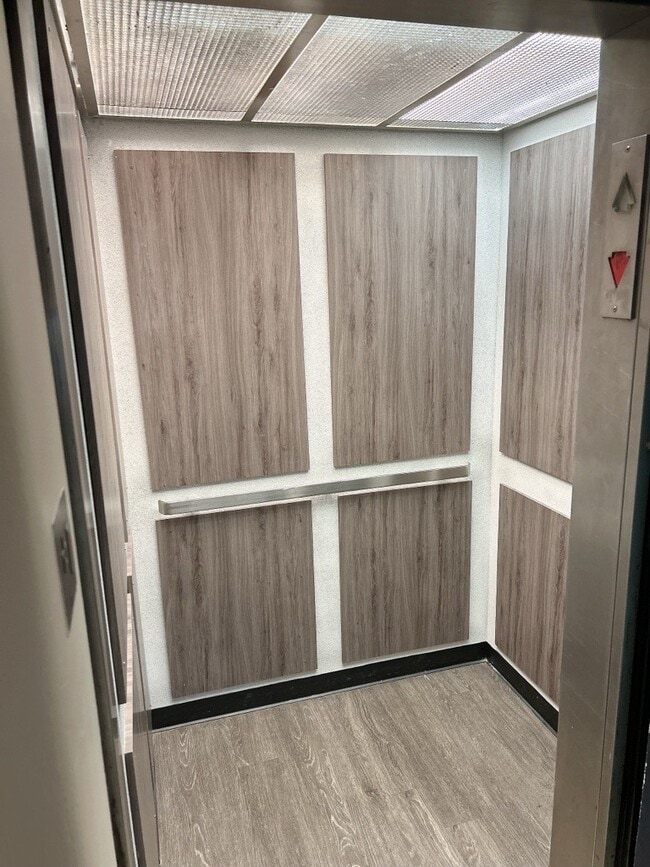 Photo - Williard House