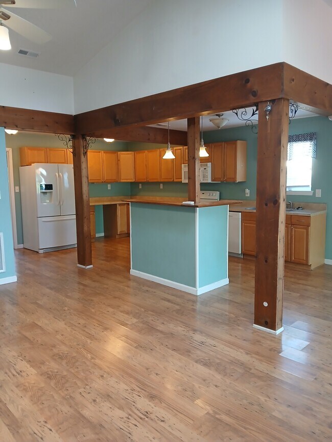 Photo - 2620 St Regis Ln