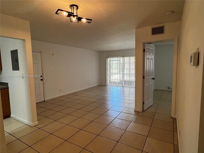 Photo - 2964 NW 55th Ave Unit 1A