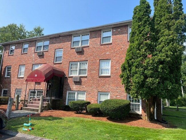 Building Photo - 50 Danbury Dr Unit 30