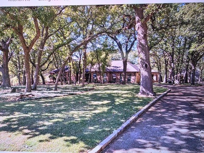 Photo - 2920 Burney Ln