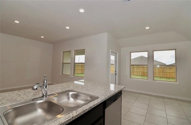 Photo - 3937 Jayden Dr