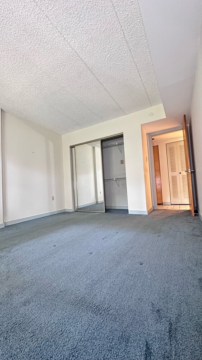 Photo - 2105 Dolphin Ave