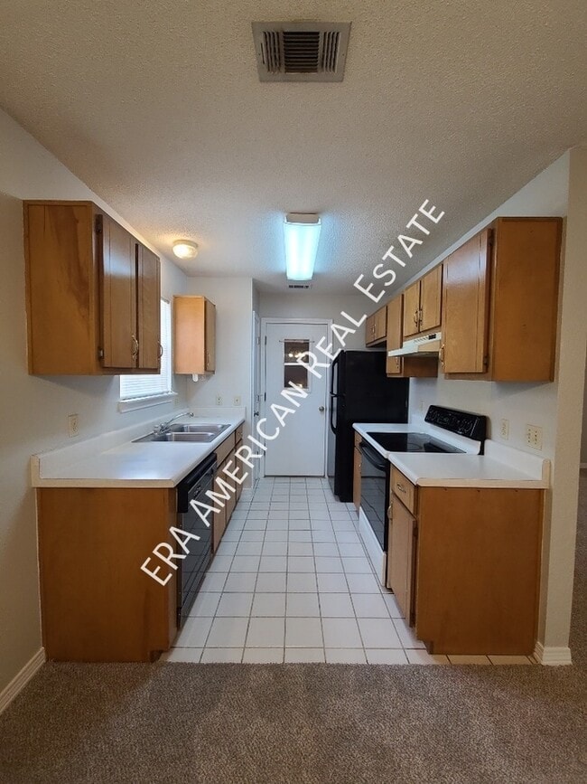 Photo - 117 Oak Terrace Dr