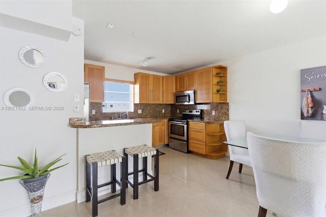 7680 SW 82nd St Unit H121