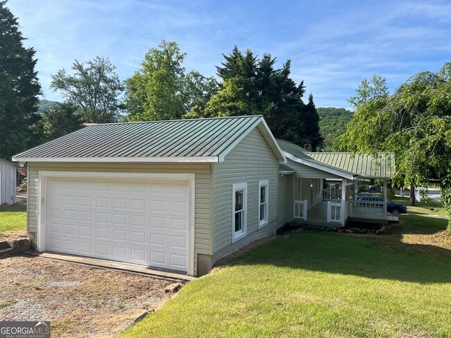 Photo - 92 Bleckley Dr