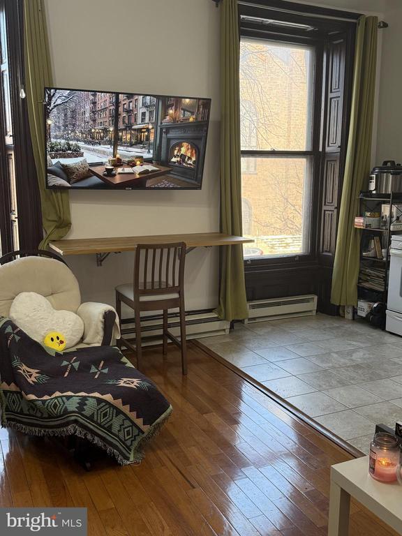 Photo - 2008 Spring Garden St Unit 3