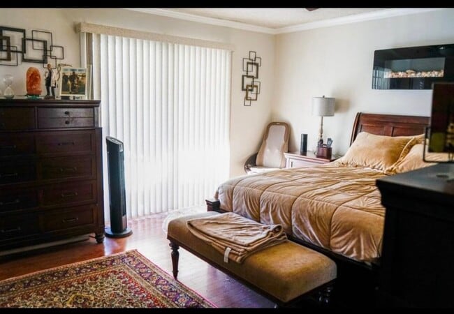 Photo - 3945 Oak St Unidad 1