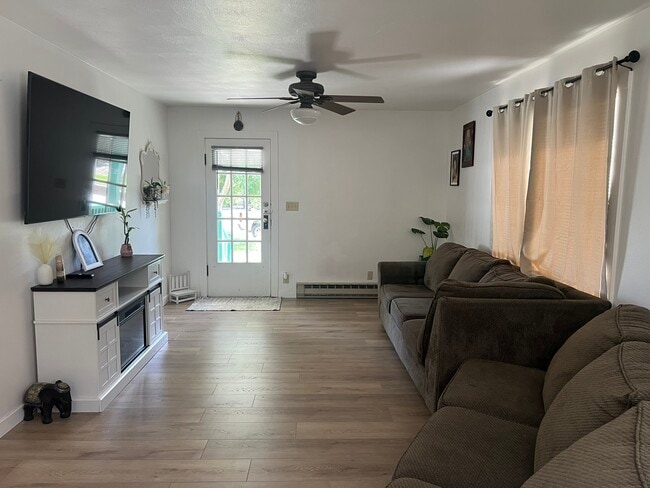 Photo - 245 N Harris Ave