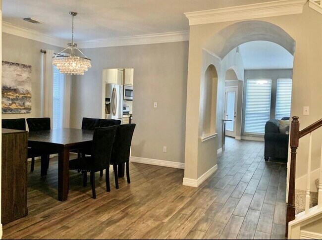 Photo - 10918 S Falls Terrace