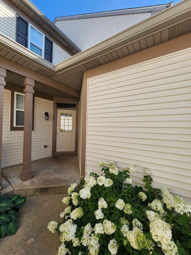 Photo - 2822 Gypsum Cir