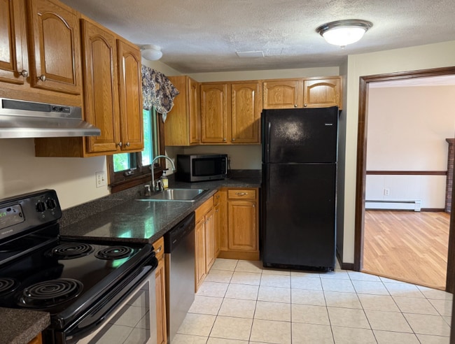 Photo - 17 Circle Rd