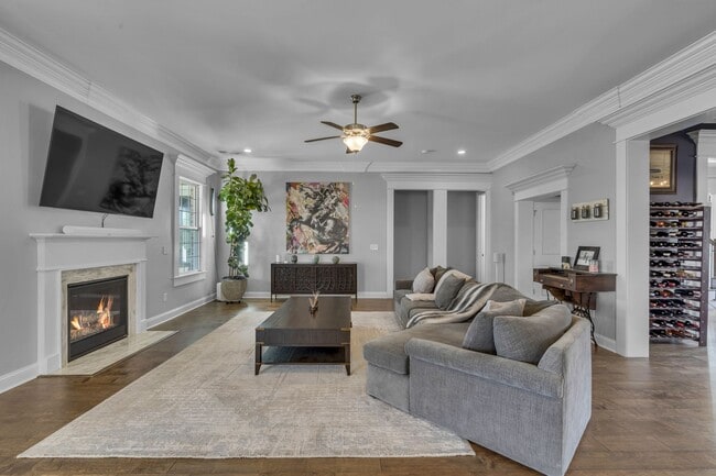 Photo - 333 Merrydale Dr