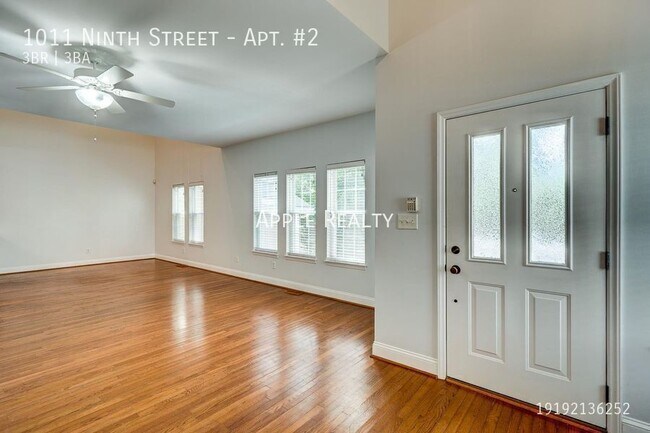 Photo - 1011 Ninth Street-Apt. #2 Unidad Apt. #2