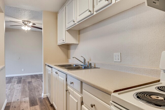 Evergreen Apartments