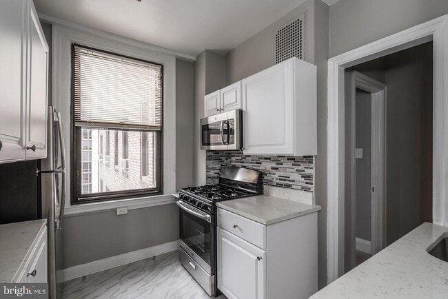 Photo - 2031 Locust St Unidad 602