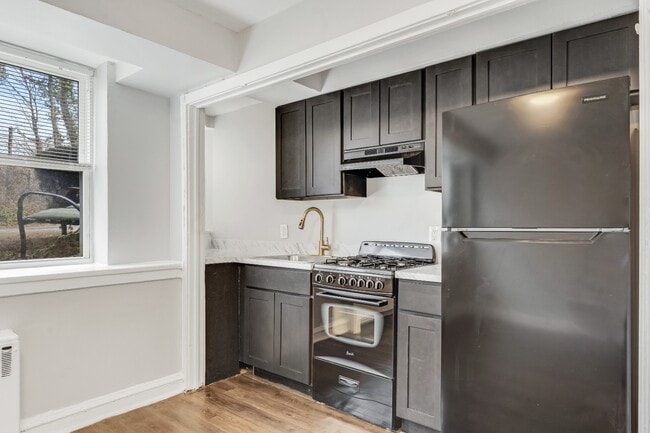 Photo - 6780 Blakemore St Unit B1