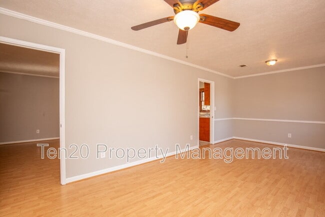 Photo - 2642 White Chapel Dr