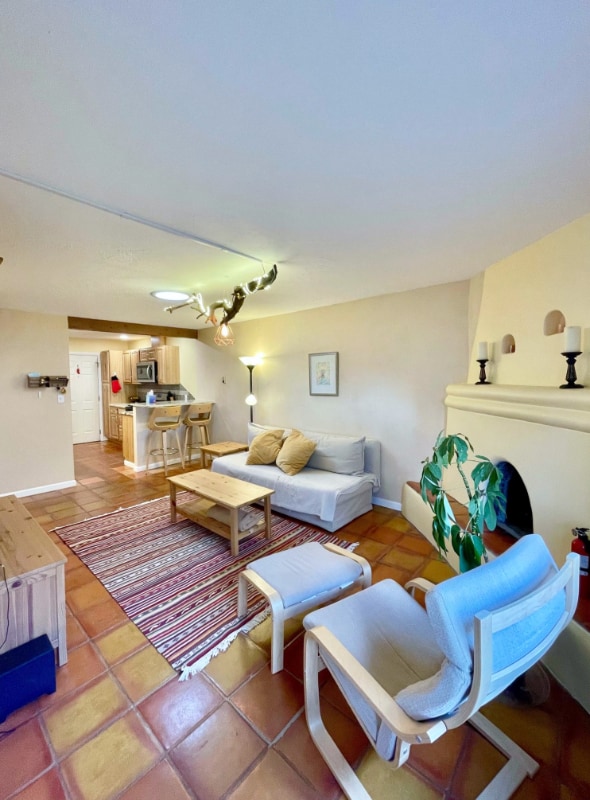 Photo - 811 Cll Saragosa Unit 4