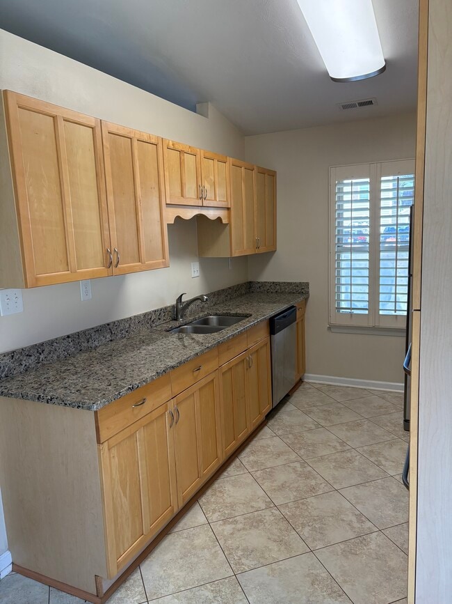 Photo - 3817 Clearwood Ct