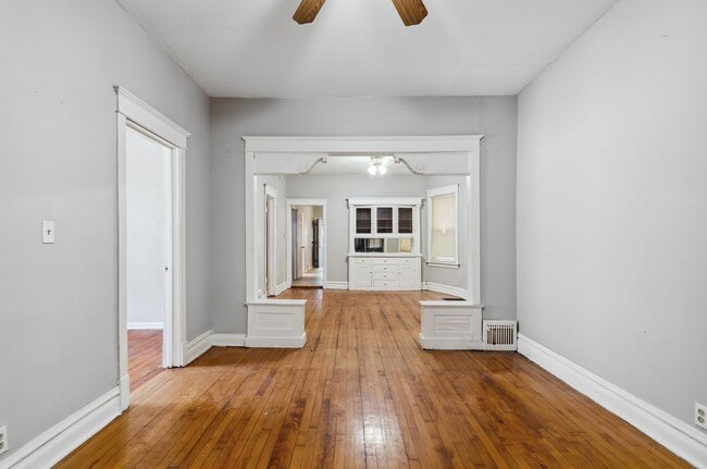 Photo - 10643 S Calhoun Ave