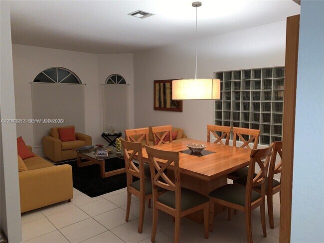 Photo - 4729 NW 120th Dr