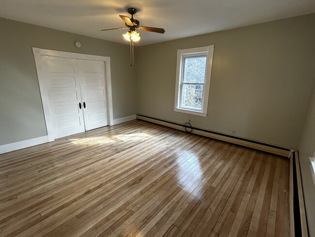 Living room - 31 Cogswell St Unit Apt2