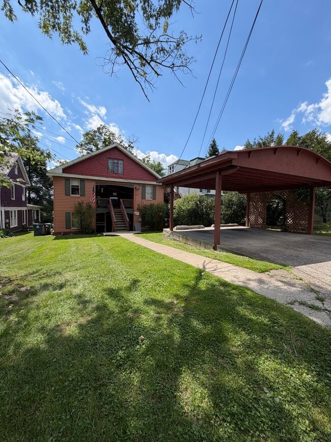 Photo - 429 Richwood Ave Unit 1 (429)