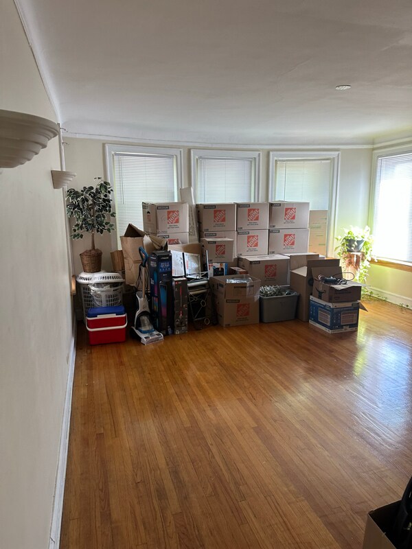 Photo - 8328 S Ingleside Ave Unit 3