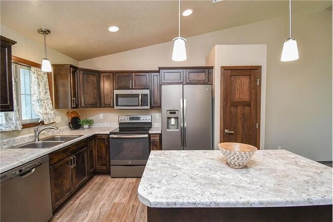 Photo - 2428 E Meadowside Pl