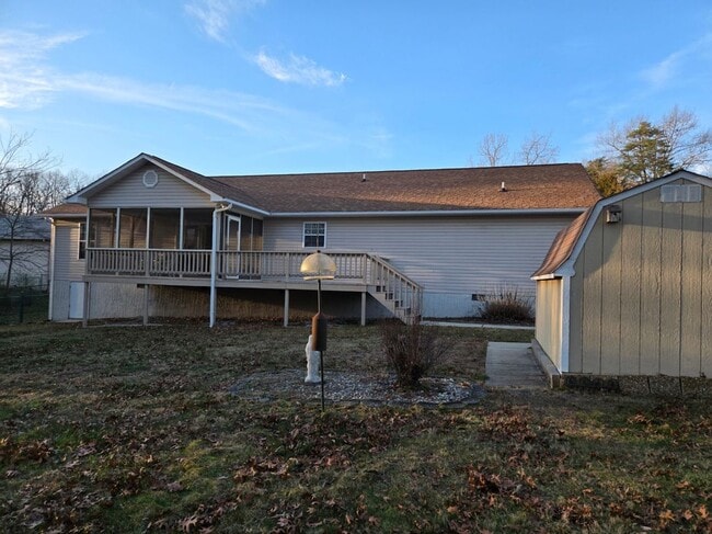 Photo - 39 Calloway Dr