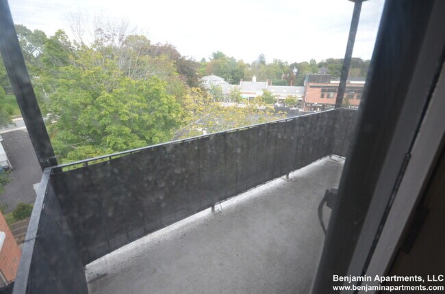 Photo - 121 Trapelo Rd Unit 33