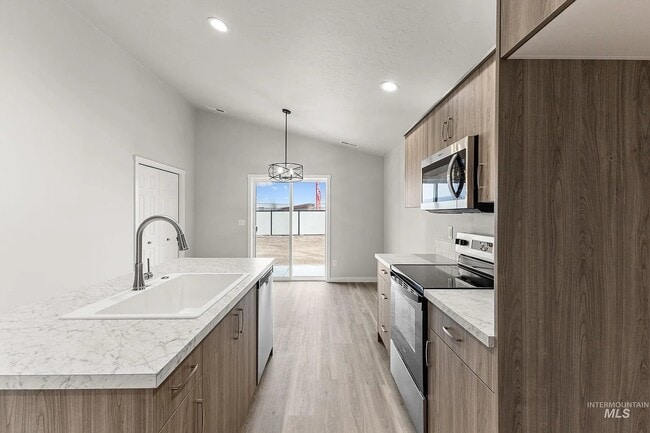 Photo - 2331 W Trout Lily St