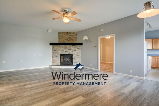 Photo - 1 Bed 1 Bath newly remodeled with Large shop