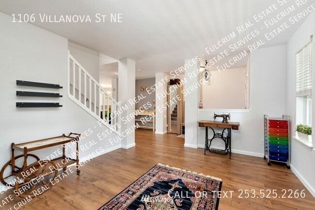 Photo - 1106 Villanova St NE