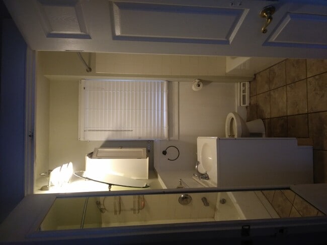 Photo - 319 Maitland St