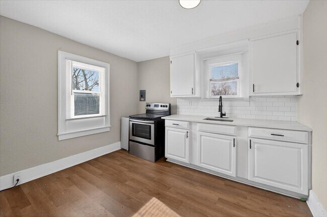 Photo - 3534 Doctor M.L.K. Jr St Unit 2