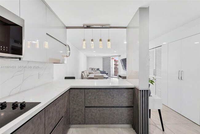 Photo - 1750 W 46th St Unit 412