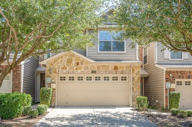 Photo - 7940 Hannah St Townhome