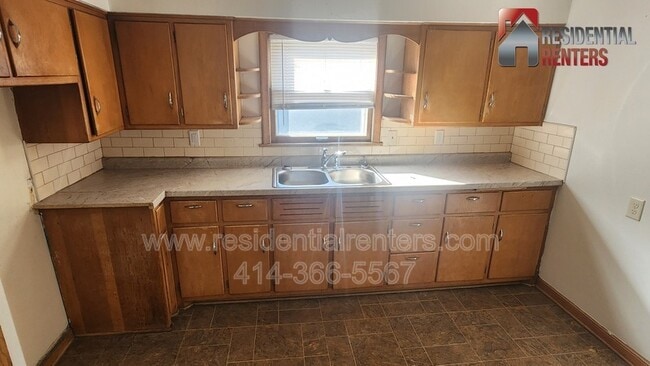 Photo - 5435A N 40th St Unit Upper
