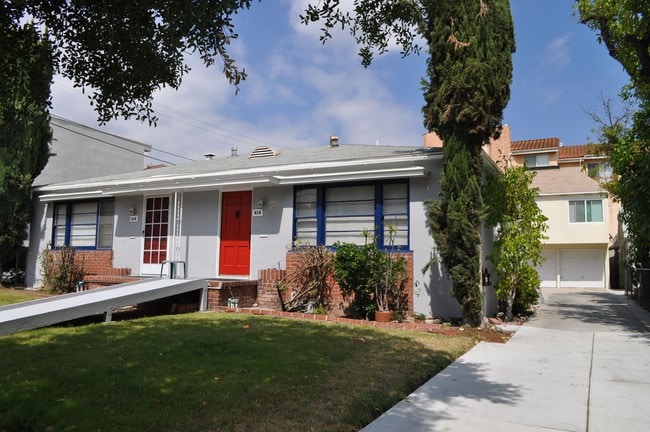 Photo - 416 N Adams St